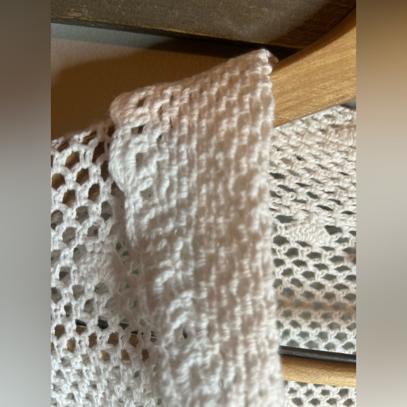 Crochet cardigan - Picture 7 of 9